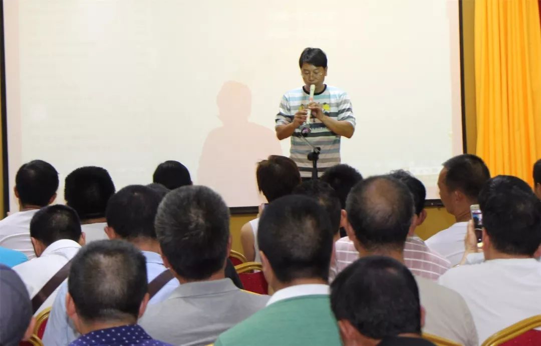 转岗教高中的小学老师：迟早得转转岗教高中的小学老师，迟早得转